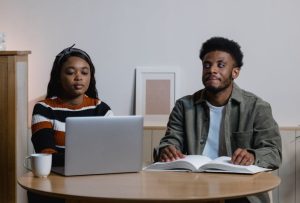 Couple facing to diaspora disadvantage